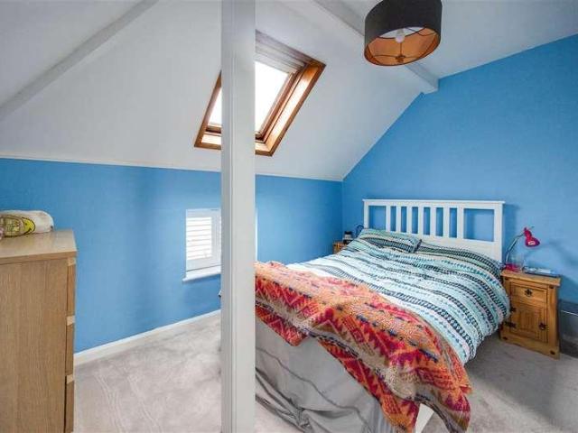 Flat for sale in London Borough of Croydon, Greater London