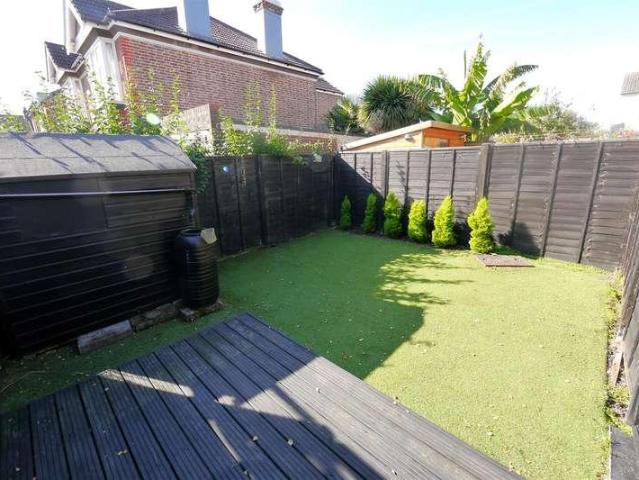 Flat for sale in Worthing, West Sussex