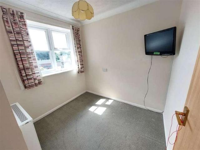 Flat for sale in Hythe, Folkestone