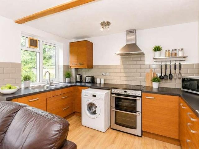 Flat for sale in The Slade, Oxfordshire