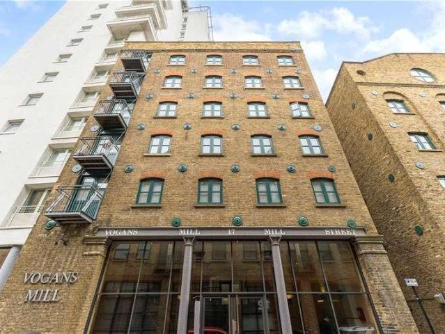 Flat for sale in Bermondsey, Greater London