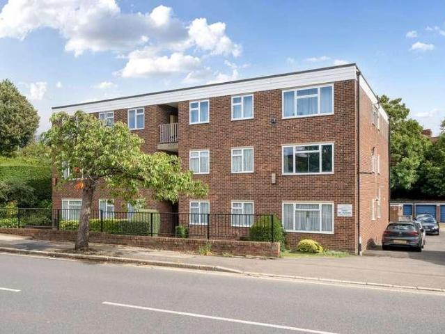 Flat for sale in London Borough of Hillingdon, Greater London