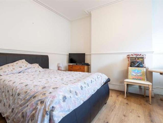 Flat for sale in Whitley Bay, North Tyneside