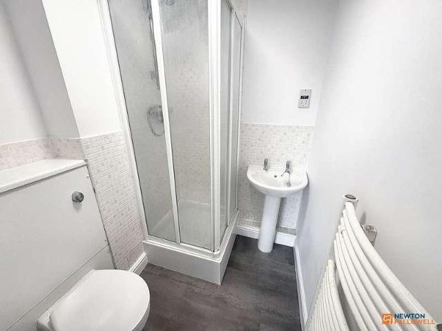 Flat for sale in Austerby, Barholm