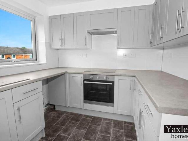 Flat for sale in Rivenhall End, Chipping Hill
