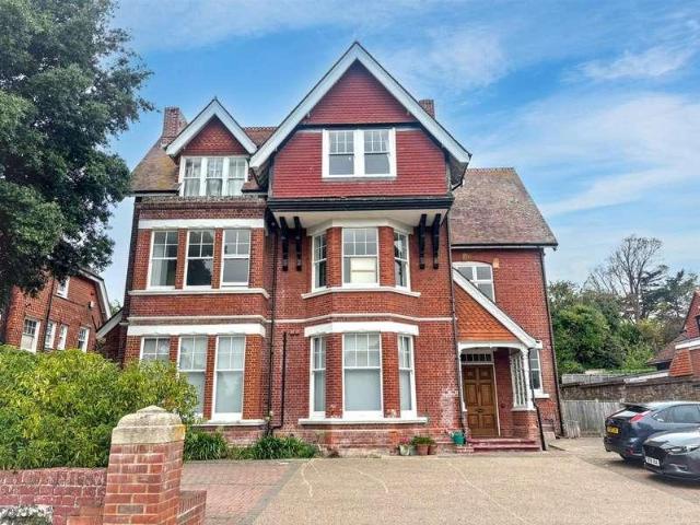 Flat for sale in Eastbourne, East Sussex