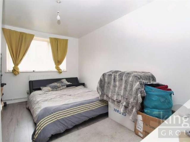 Flat for sale in Greater London