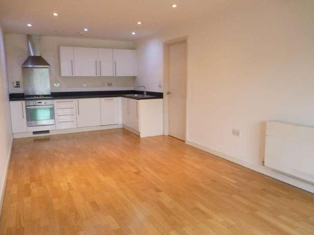 Flat for sale in Castle, Bedford