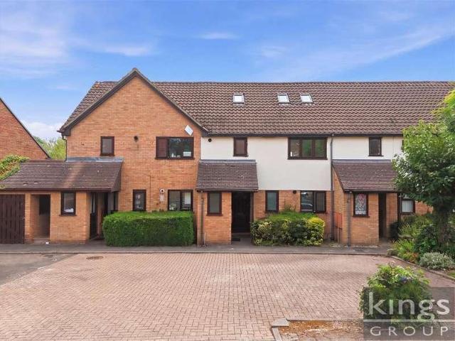 Flat for sale in Greater London