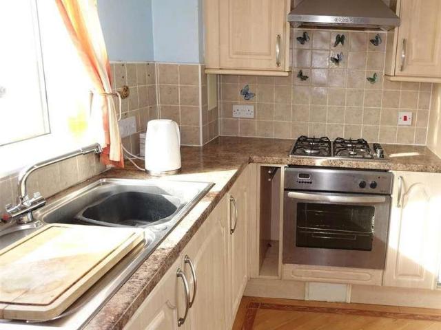 Flat for sale in Bathgate, Scotland
