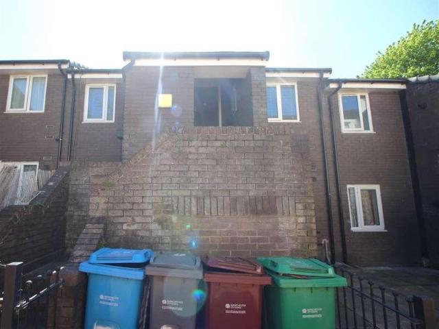 Flat for sale in Georgia, Greater Manchester