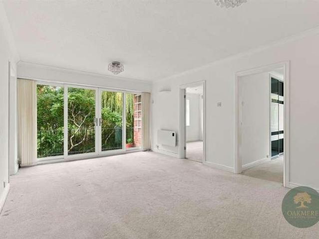 Flat for sale in Allesley Green (south), Coventry