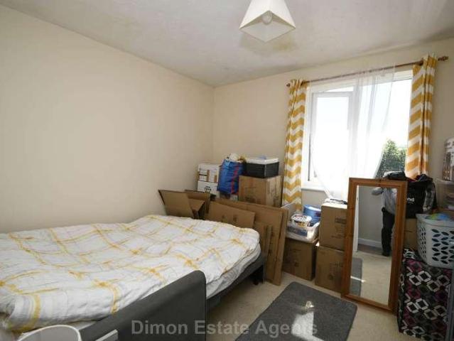 Flat for sale in Priddy's Hard, Middlecroft