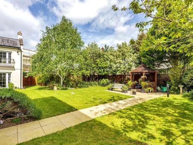 Flat for sale in Montpellier, Golden Valley