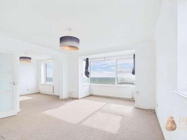 Flat for sale in Fishersgate, West Sussex