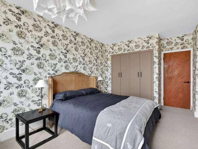 Flat for sale in Blackhills, Surrey