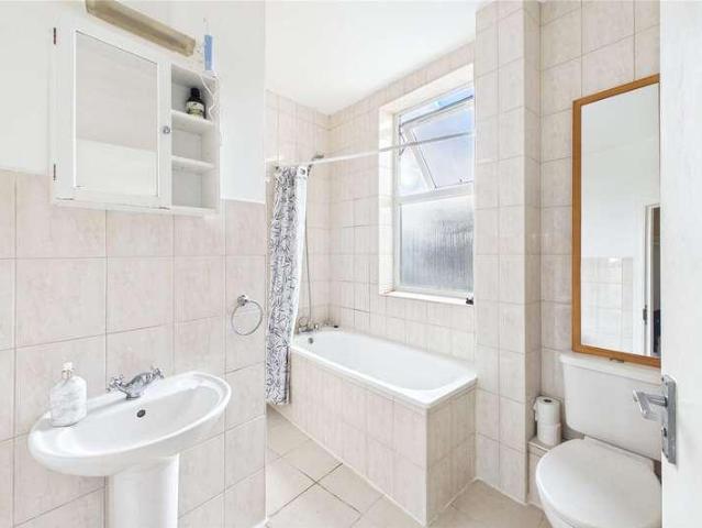 Flat for sale in Herne Hill, Isle Of Man
