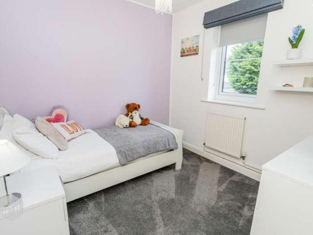 Flat for sale in Bolton, Starling