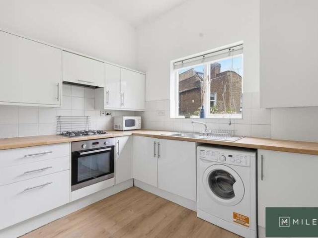 Flat for sale in Kensal Town, Maida Vale