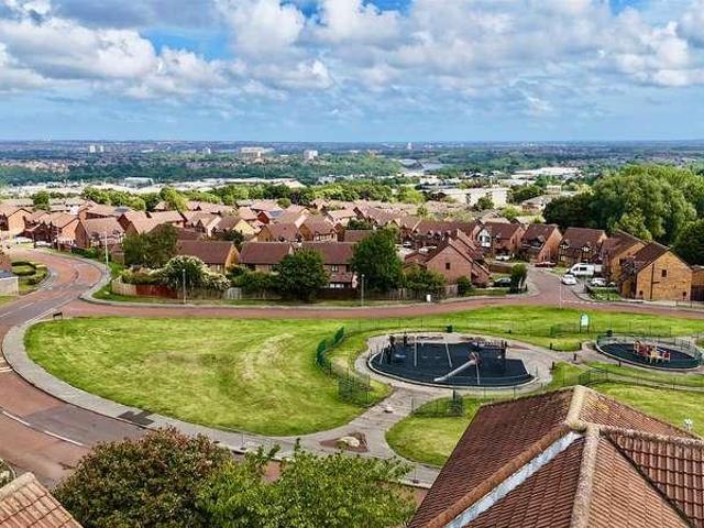 Flat for sale in Tyne And Wear