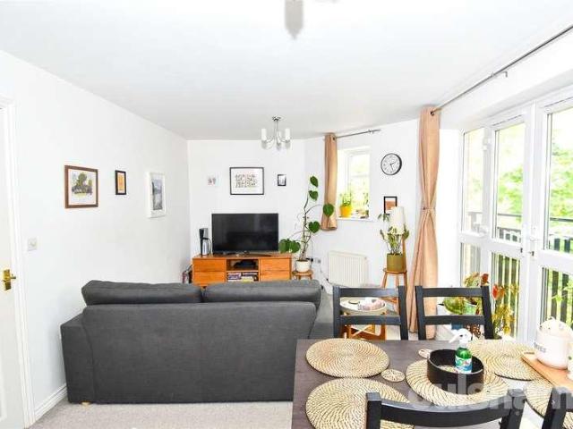 Flat for sale in Billesley, West Midlands