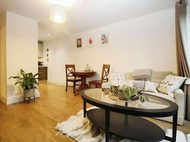 Flat for sale in King's Walden, Hertfordshire