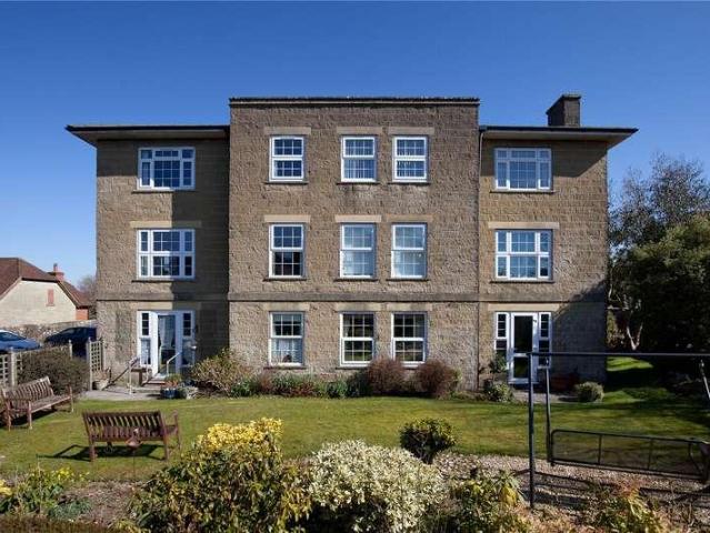 Flat for sale in Alcester, Shaftesbury