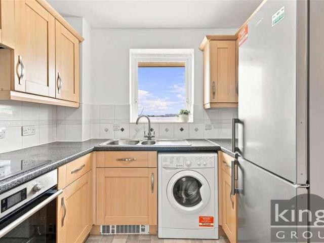 Flat for sale in Carterhatch, Greater London