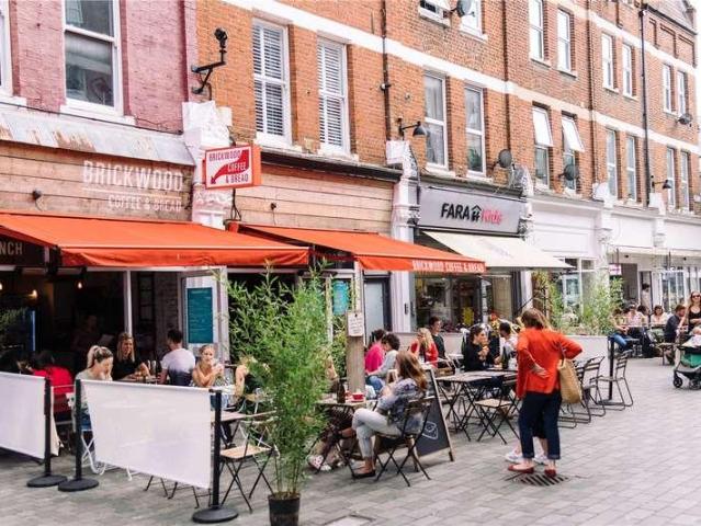 Flat for sale in Springfield Village, Greater London