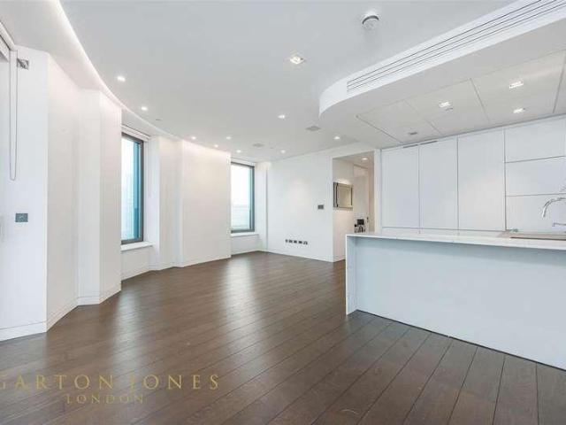Flat for sale in Westminster, Greater London