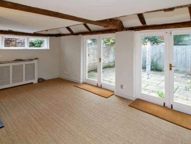 Flat for sale in Bridgefield, Kent