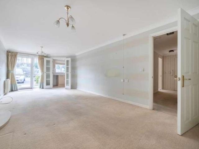 Flat for sale in Preston, Greater London