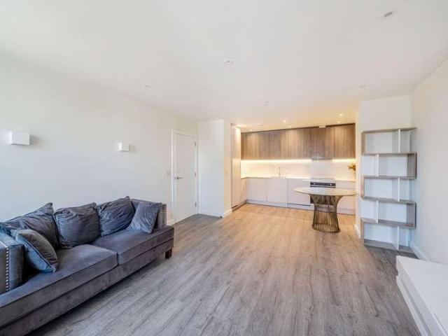 Flat for sale in High Barnet, Isle Of Man