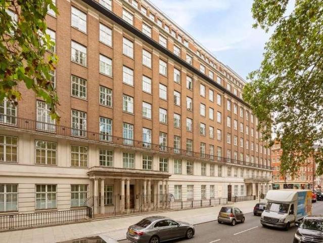 Flat for sale in London Borough of Camden, Greater London