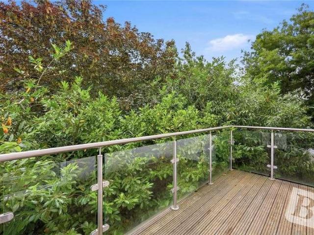 Flat for sale in Moulsham, Chelmsford