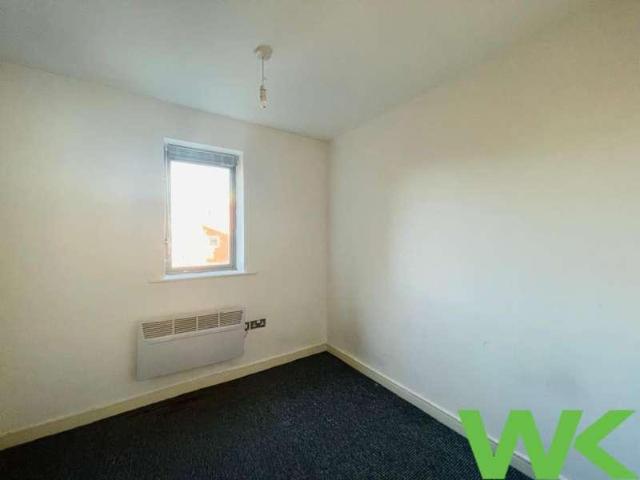 Flat for sale in Bilston, West Midlands