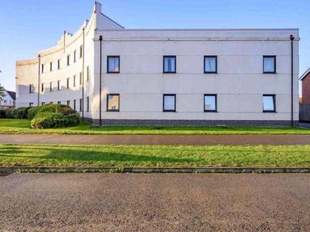 Flat for sale in Winthorpe, East Lindsey