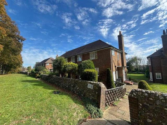 Flat for sale in Ratton Village, Eastbourne