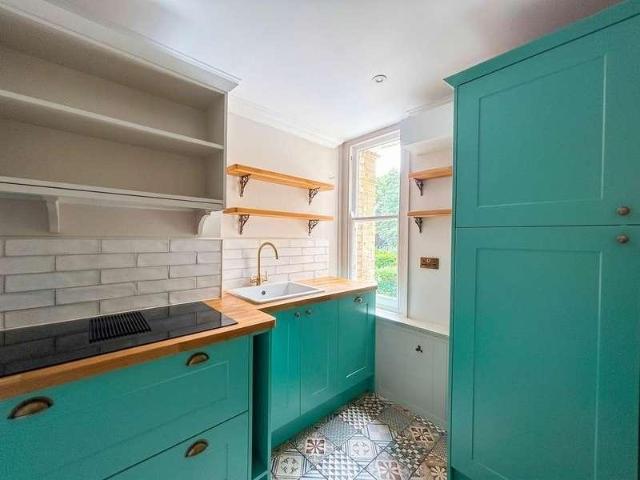 Flat for sale in Ashurst Bridge, Hampshire