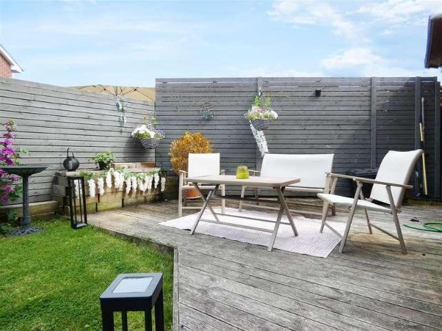Flat for sale in Prescot