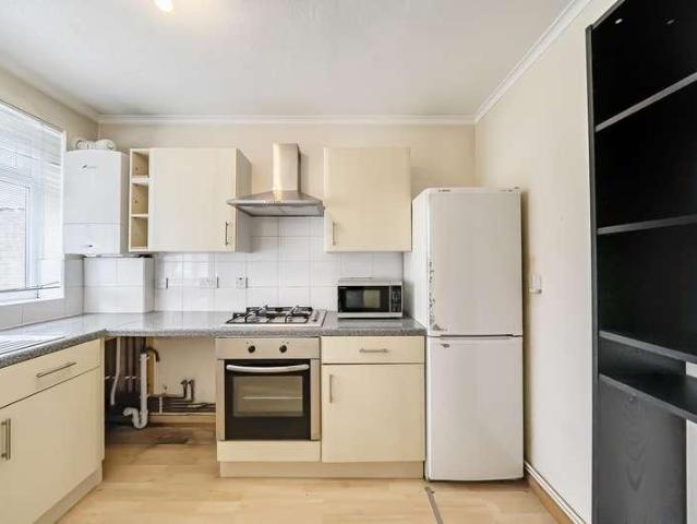 Flat for sale in Greater London
