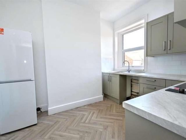 Flat for sale in Eastbourne, East Sussex