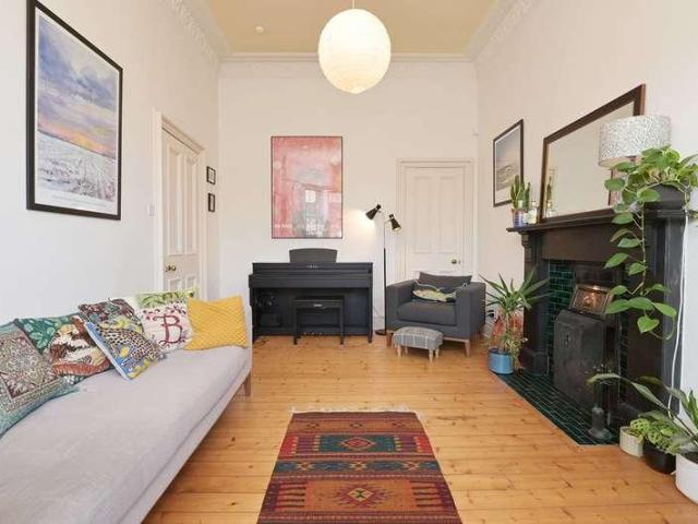 Flat for sale in Willowbrae, Scotland