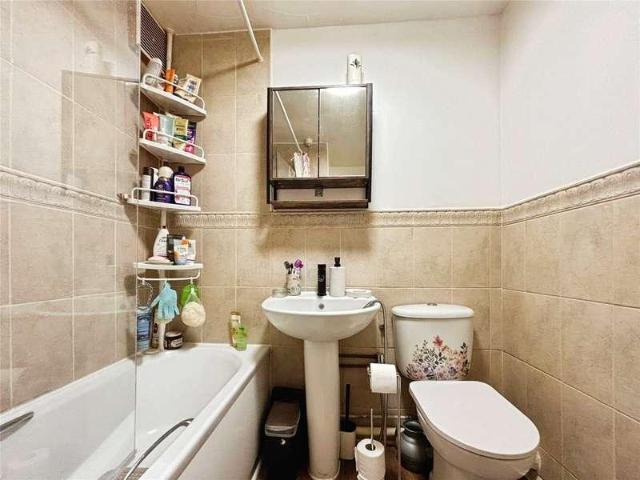 Flat for sale in West Berkshire
