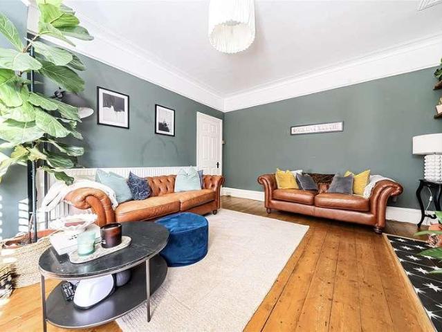 Flat for sale in Brislington, Bristol