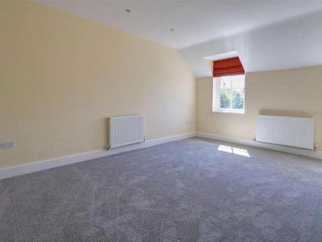 Flat for sale in Malmesbury, Wiltshire