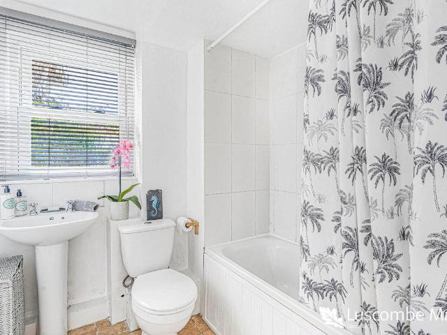 Flat for sale in Strode, Devon