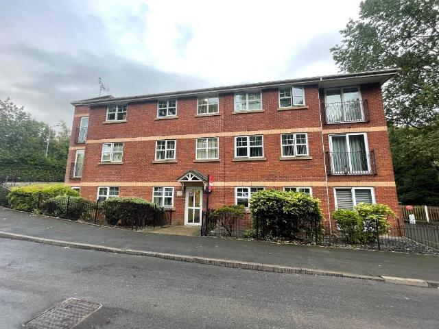 Flat for sale in Godley, Greenheys