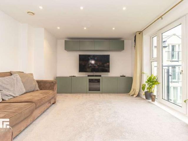 Flat for sale in Falcon Lodge, Wales