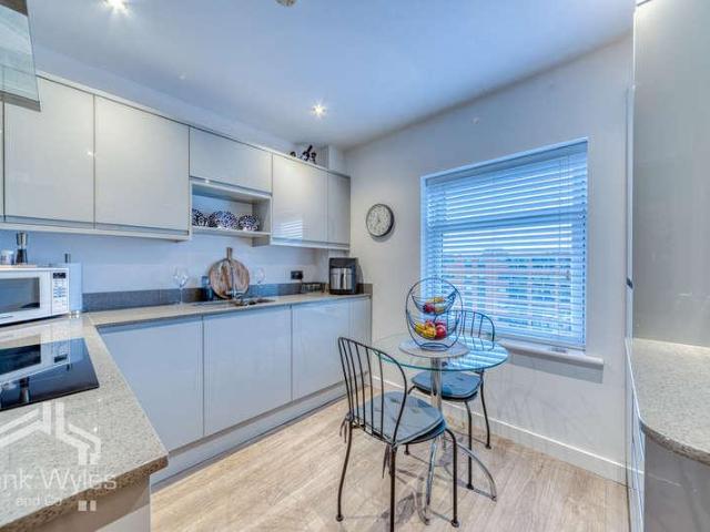Flat for sale in St Annes, Fylde